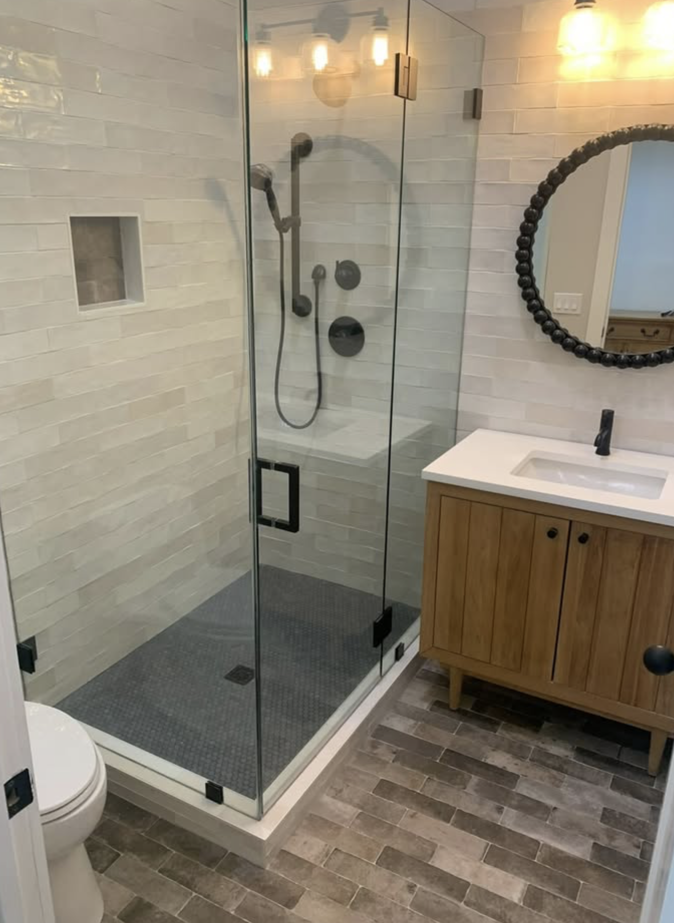 Modern bath and tile